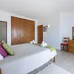 Coolhouses Algarve , 2 Bed W/ Sea View, Blue Ocean View Daire *