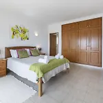Coolhouses Algarve , 2 Bed W/ Sea View, Blue Ocean View Luz