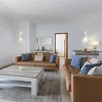 Daire Coolhouses Algarve , 2 Bed W/ Sea View, Blue Ocean View